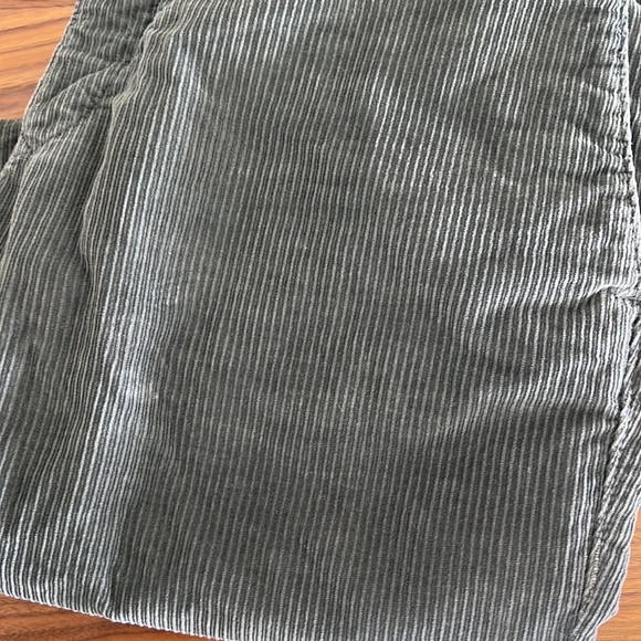 Dark olive grn/grey Incotex corduroy pants.Like new however w/small little mark. - Picture 5 of 6